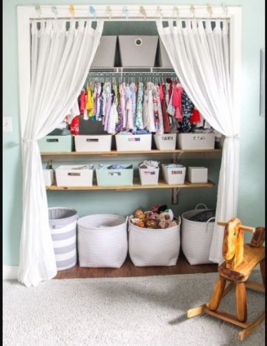 20 Increíbles ideas para tener un clóset original y organizado  Kids  bedroom storage, Baby room shelves, Baby room organization
