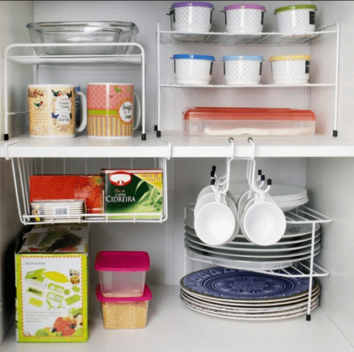 15 ideas sencillas para que la cocina permanezca ordenada  Para tener una cocina organizada siempre debes tener en cuenta estas ideas: 