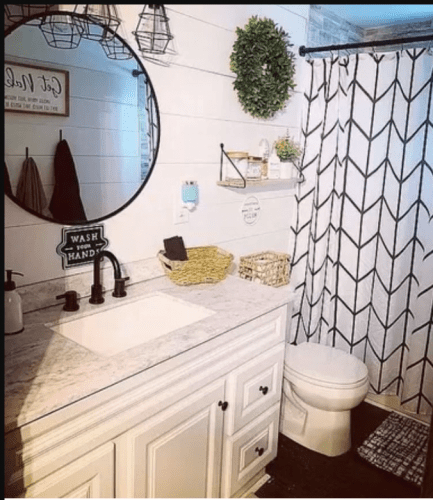 Cómo limpiar las juntas de azulejos y el cristal del baño