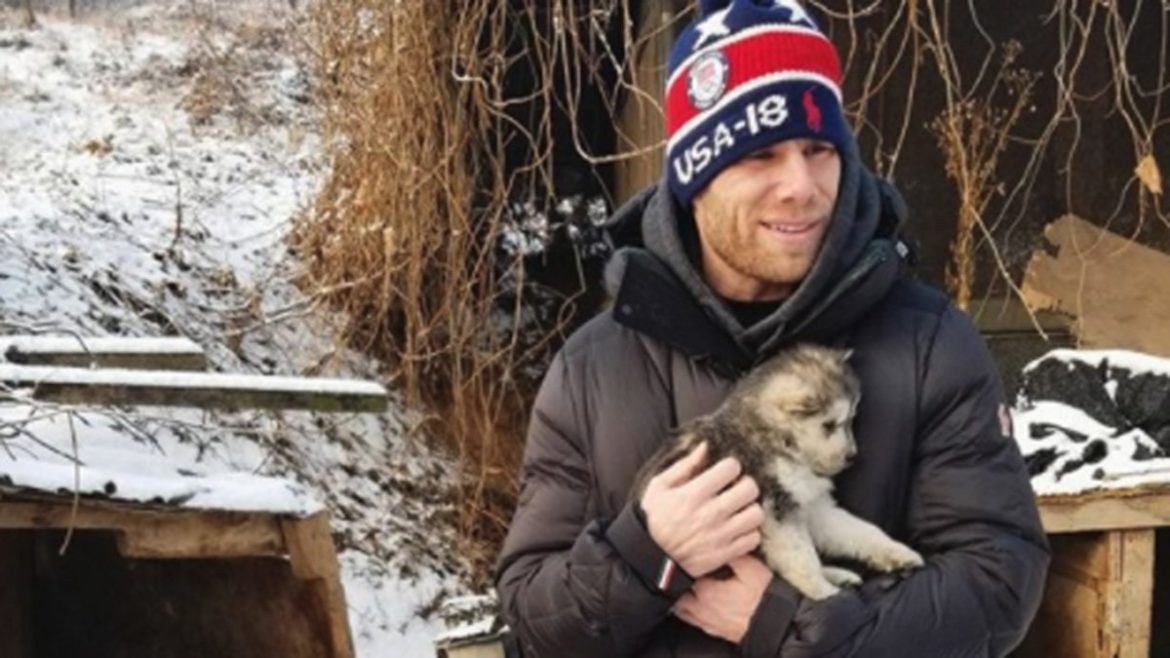 Esquiador olímpico salva 90 perros en Corea del Sur…dijo “No son comida”